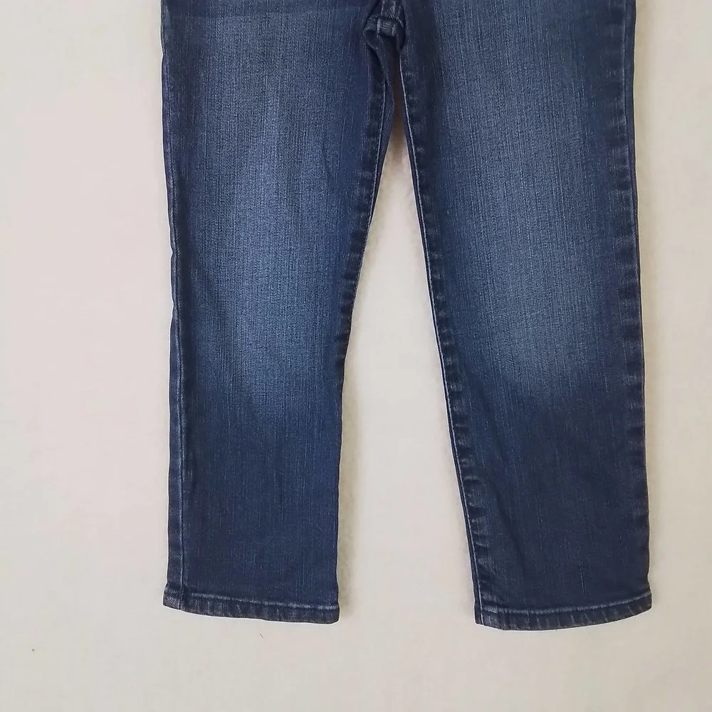 OshKosh‎ High Rise Slim Fit Button Fly Jeans Girl's Size 6 in Medium Wash